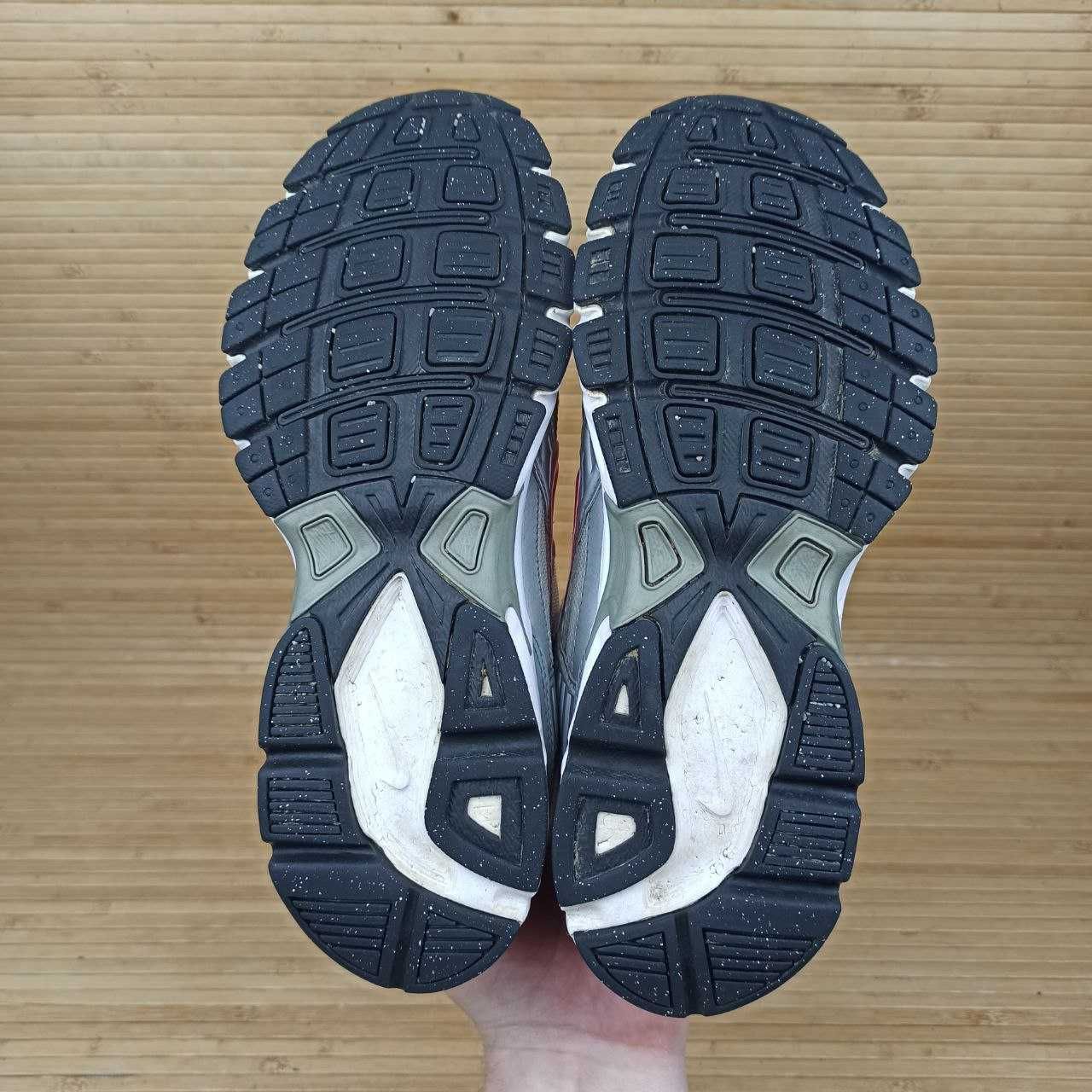 Кросівки Nike Initiator Розмір 41 (26,5 см.)