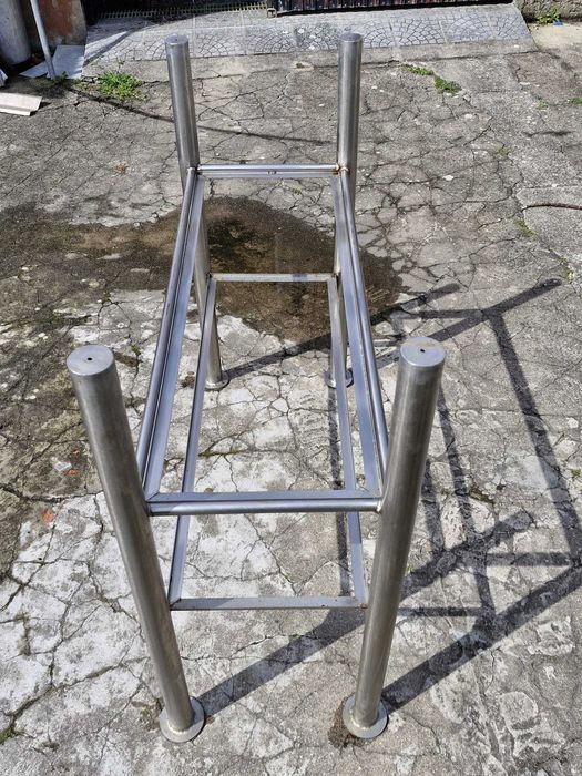 Mesa/Balcão em inox ideal para pronto a vestir