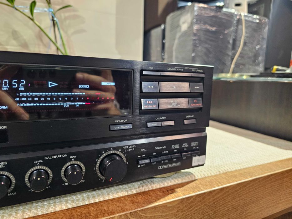 Касетна дека Akai GX-75 MK II (3 Head, HQ, Made in Japan)