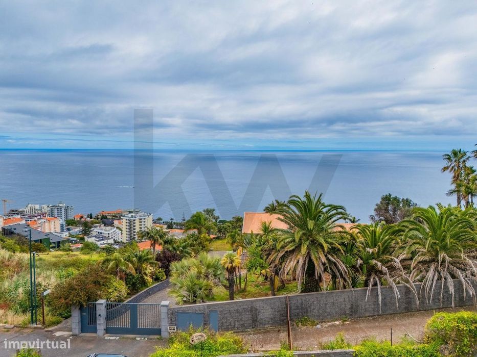 Terreno de 1330m2 para construção em S. Martinho