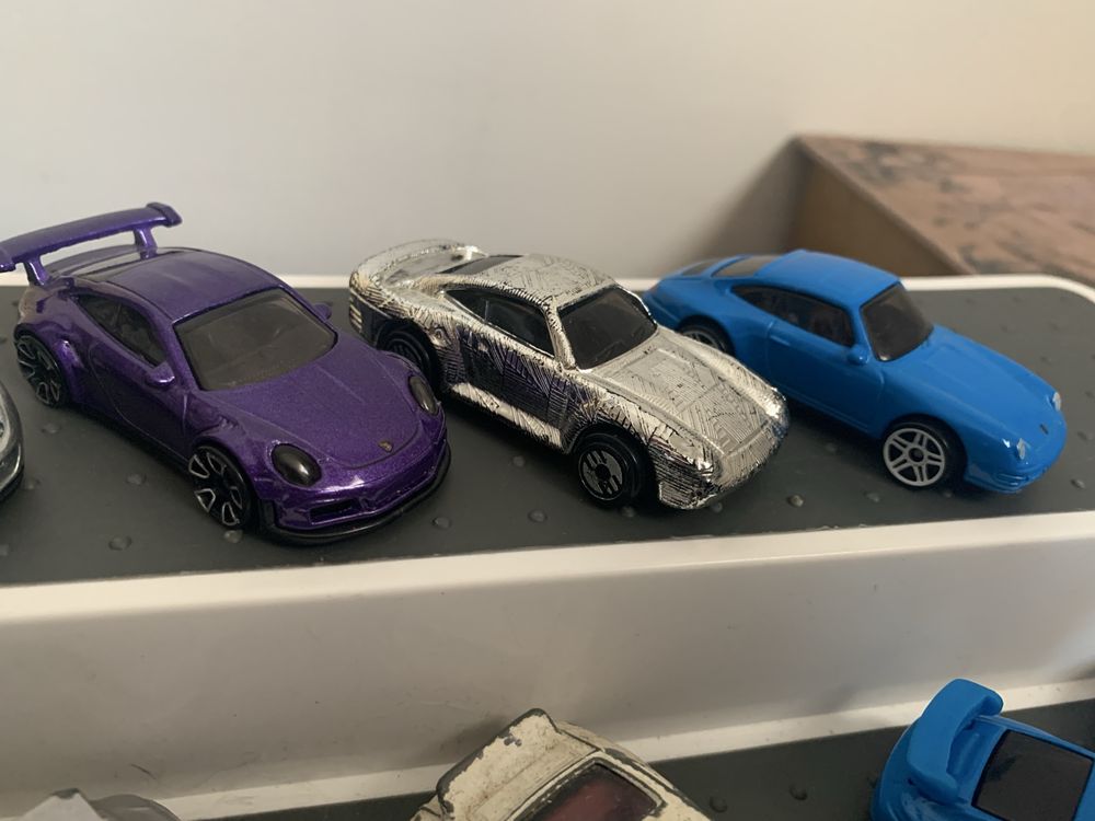 Lote de 11 Porsche’s