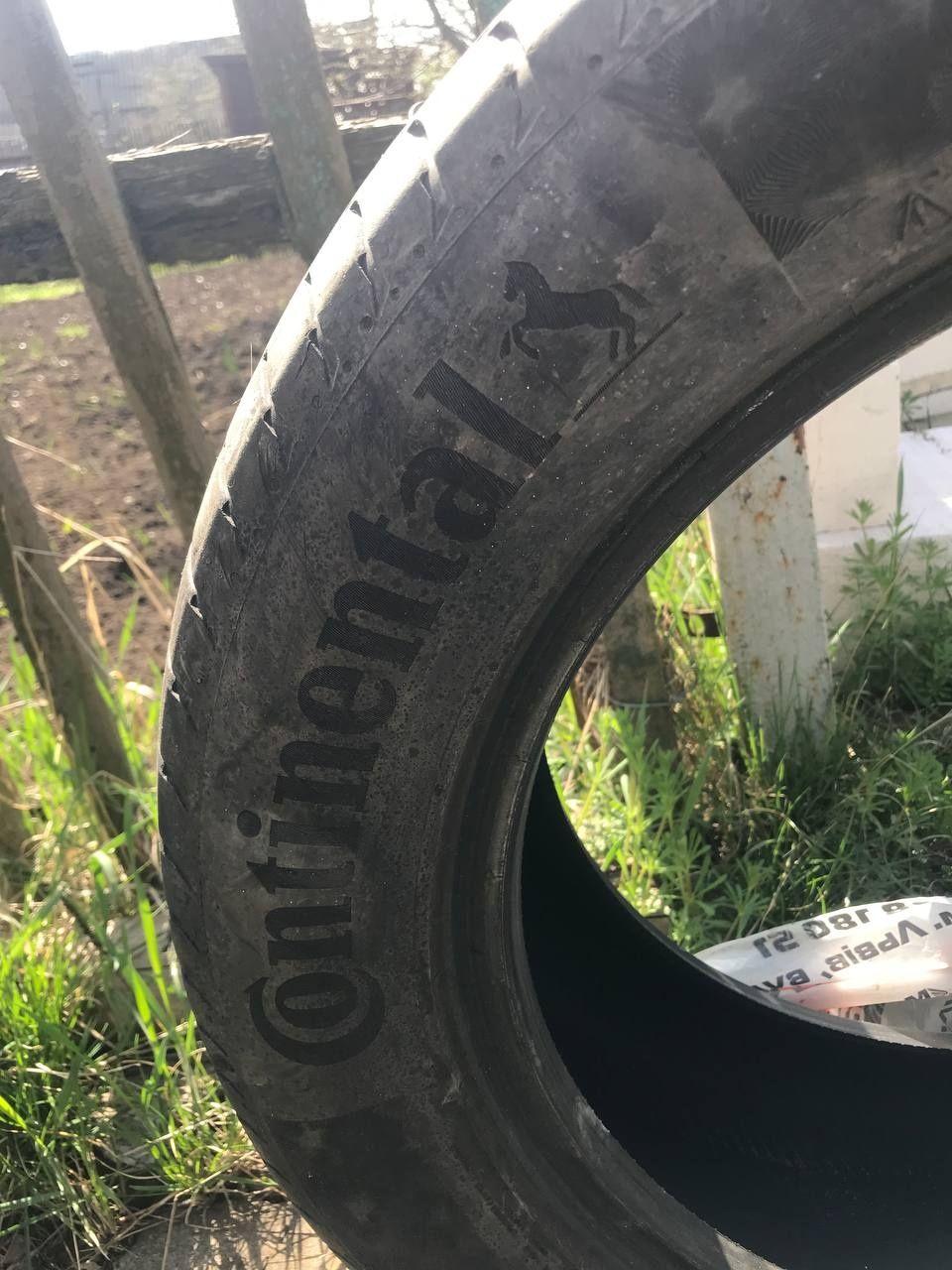 Резина Continental  235/55 r18