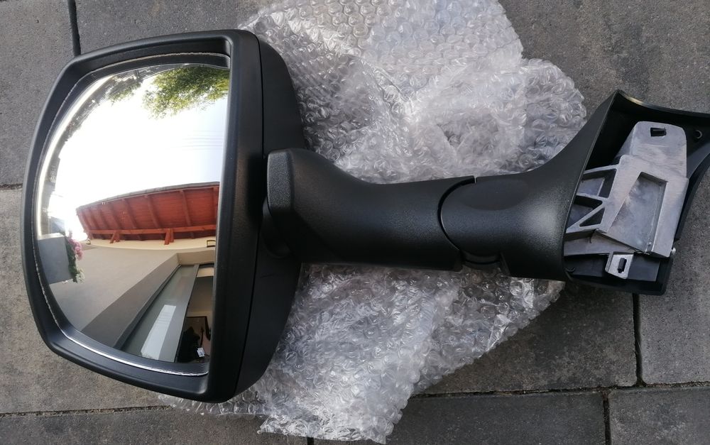 Lusterko przechyłowe do ciężarówki 3.86054