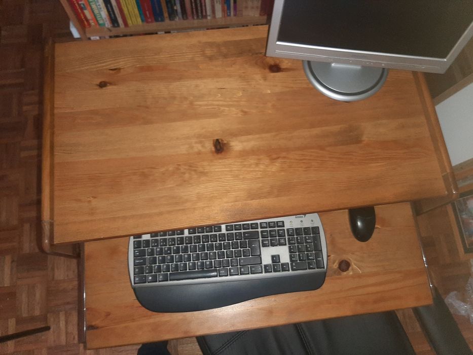 Computador ASUS P 4 completo, leitor DVD e leitor disquetes