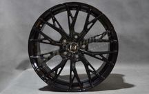 Felgi Aluminiowe DM04 18'' 8J ET35 5x112 5x114,3 5x120 Gloss Black