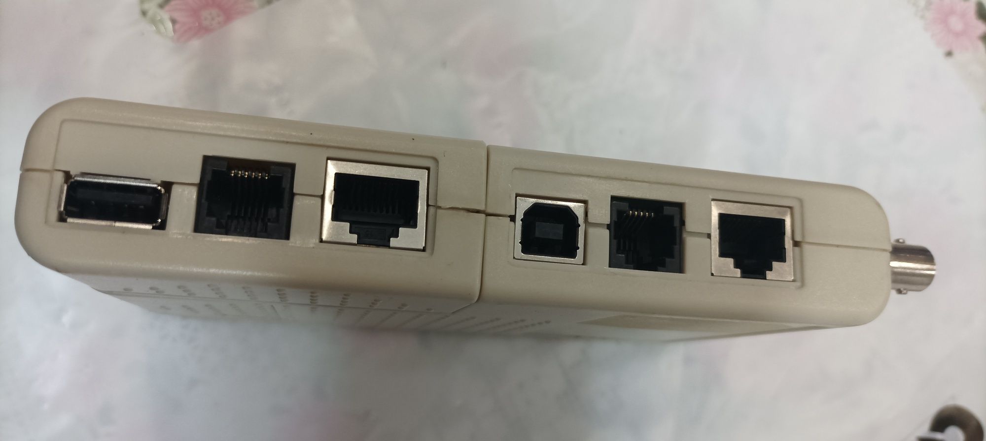 Тестер мережевого кабелю для локальної мережі RJ45 / RJ11 / USB / BNC