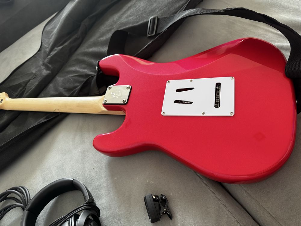 Gitara elektryczna Harley Benton + wzmacniacz