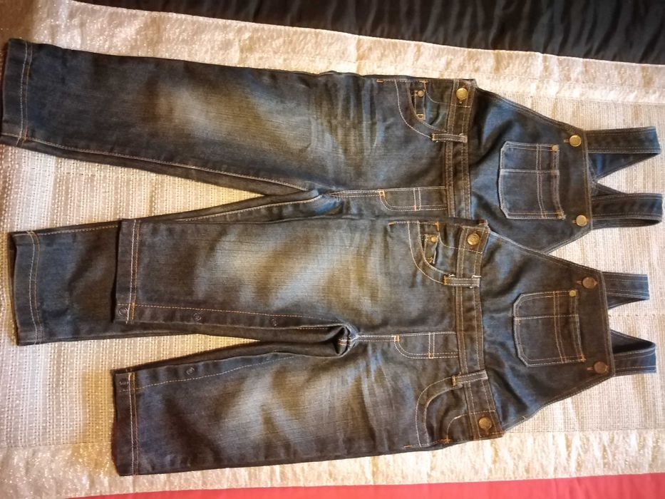 Macacão 4 anos e 2 anos