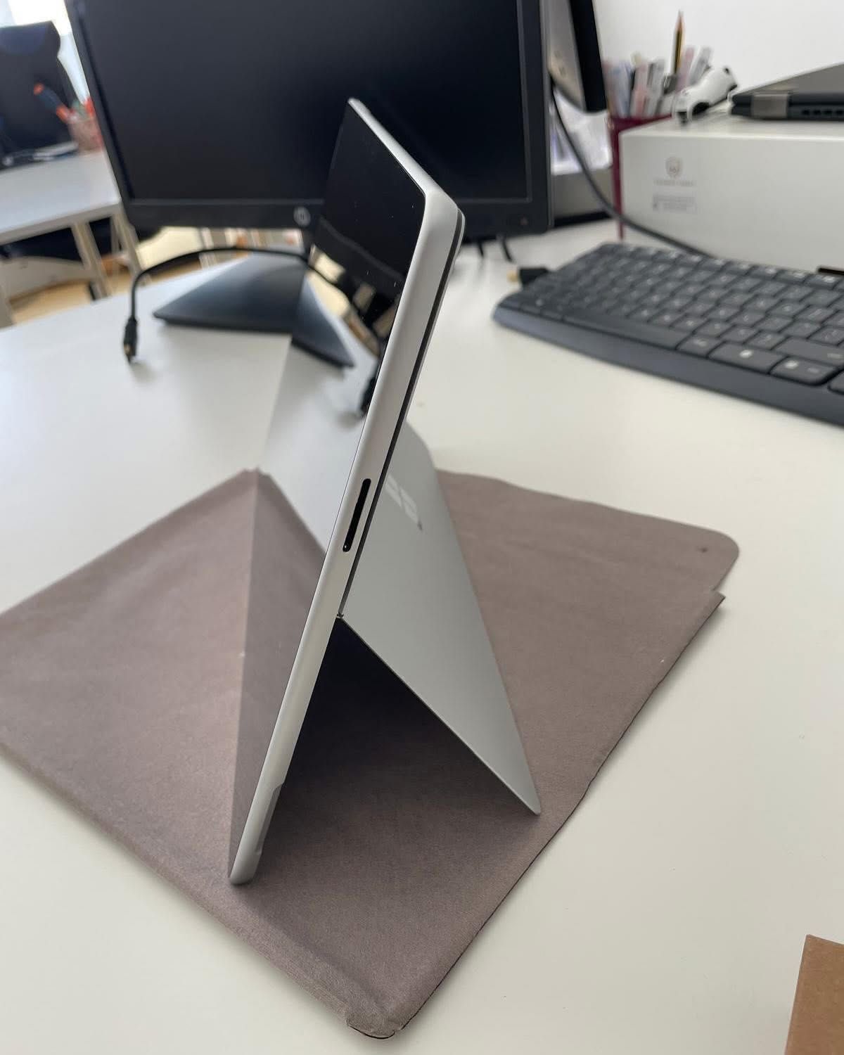 Microsoft Surface Pro 9 Recondicionado