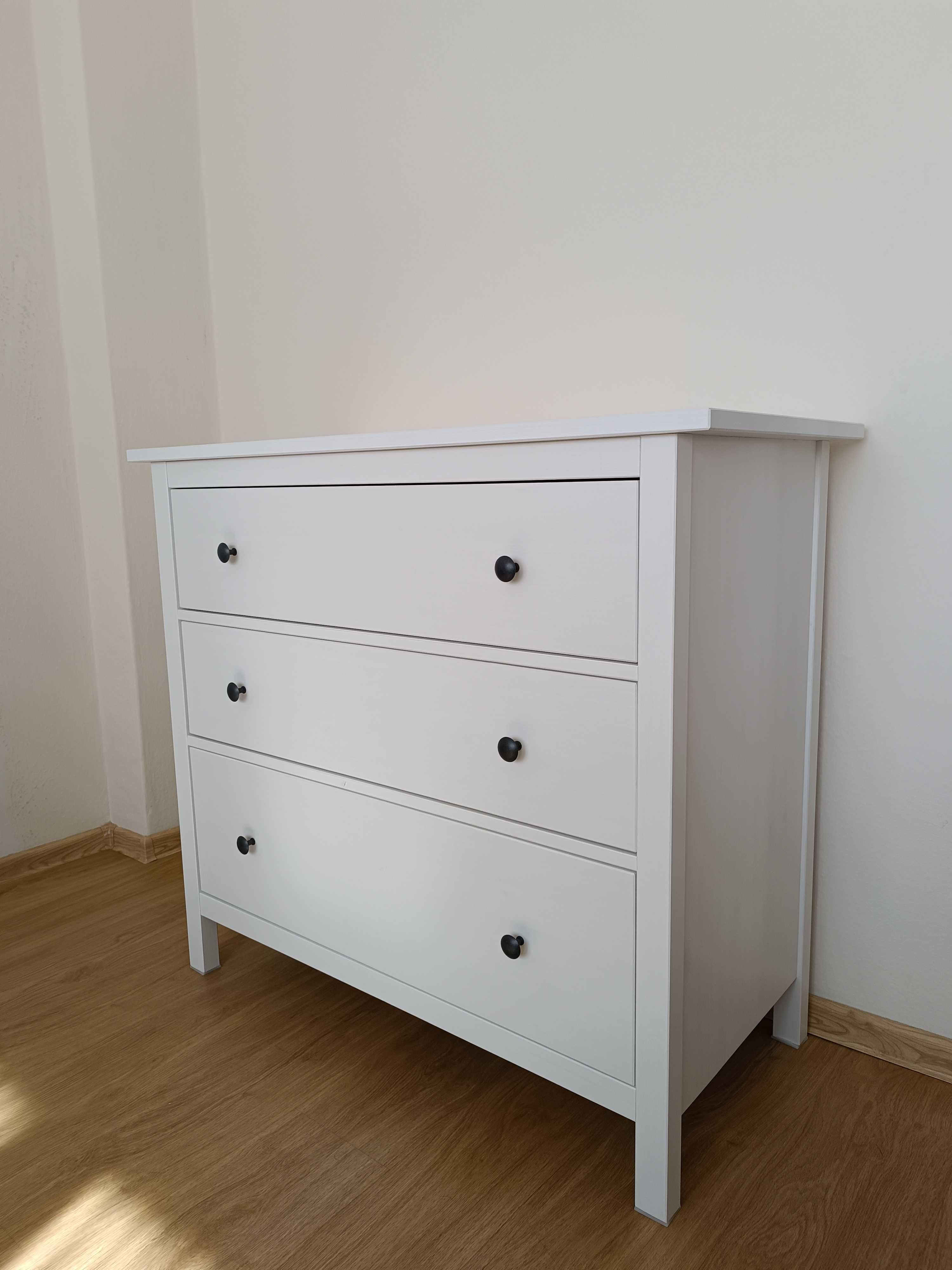 Komoda biała Hemnes Ikea