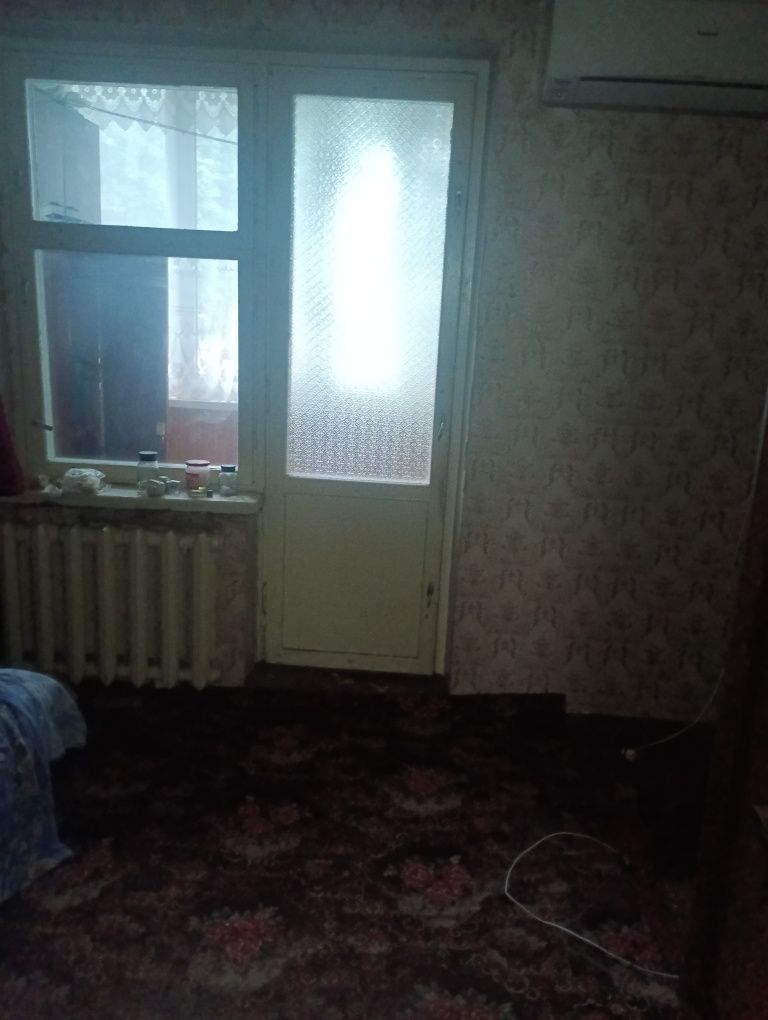 Квартира 3-х комнатна в центрі Славутича