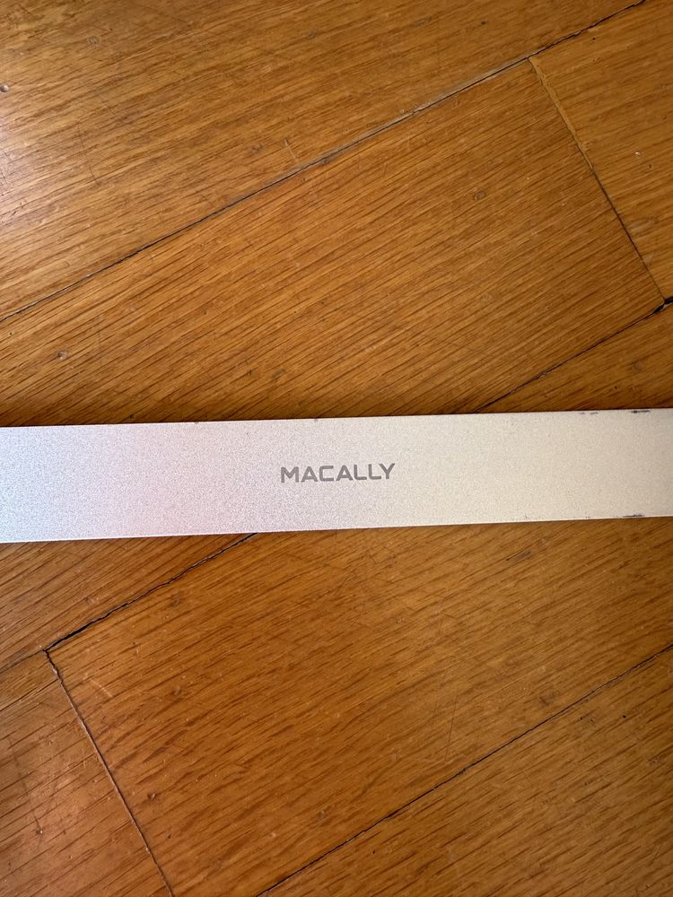 Stand para laptop Macally