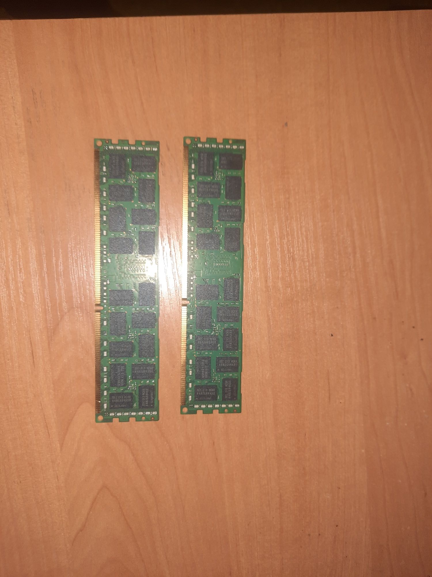 ОЗУ ECC DDR3 16гб (2 по 8гб.опепативная память серверная)