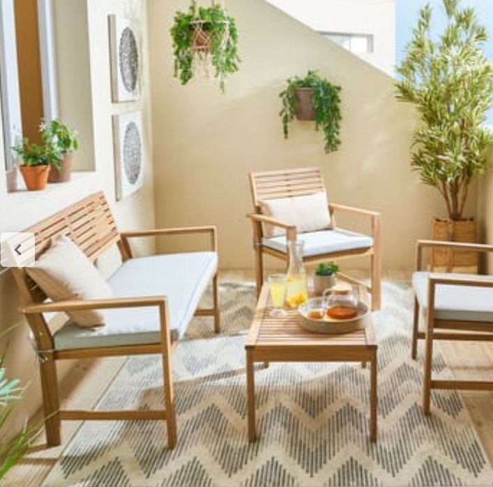 Conjunto de jardim em acácia, para 4pax, novo, já montado com almofada