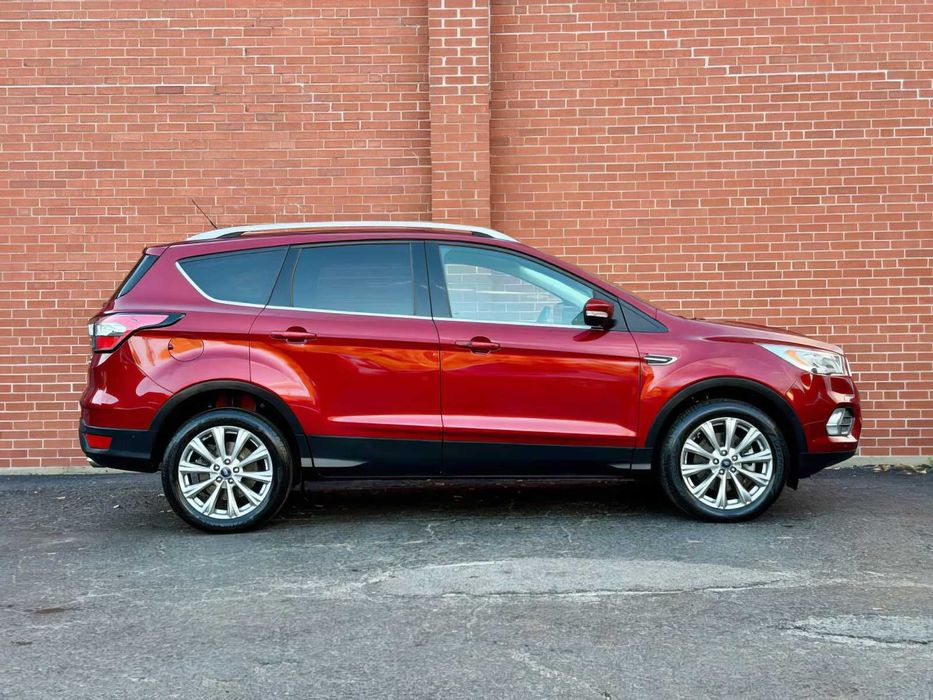 Ford Escape      2018
