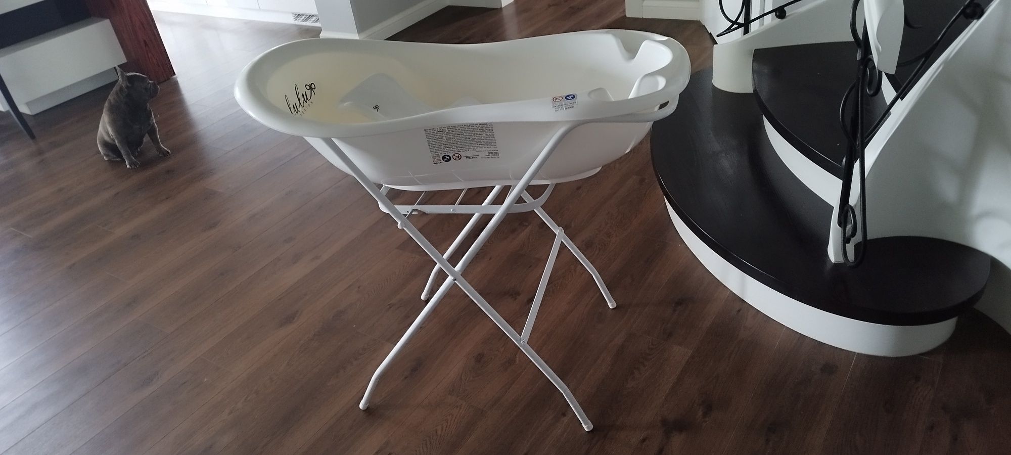 Wanienka ze stelażem i wkładką LULU Designe
