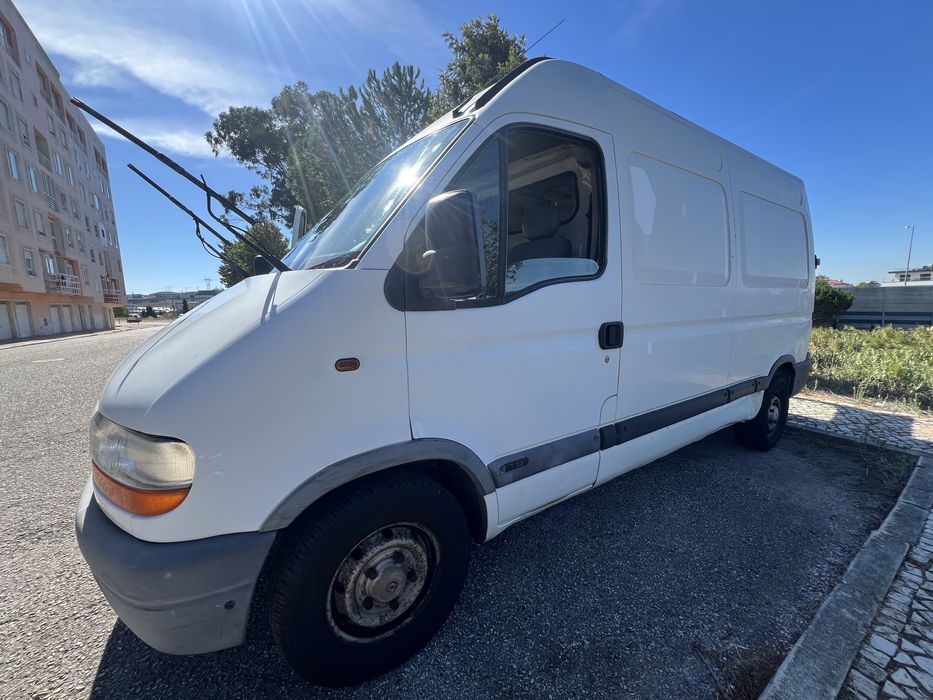 Renault Master 2.5D L2H2