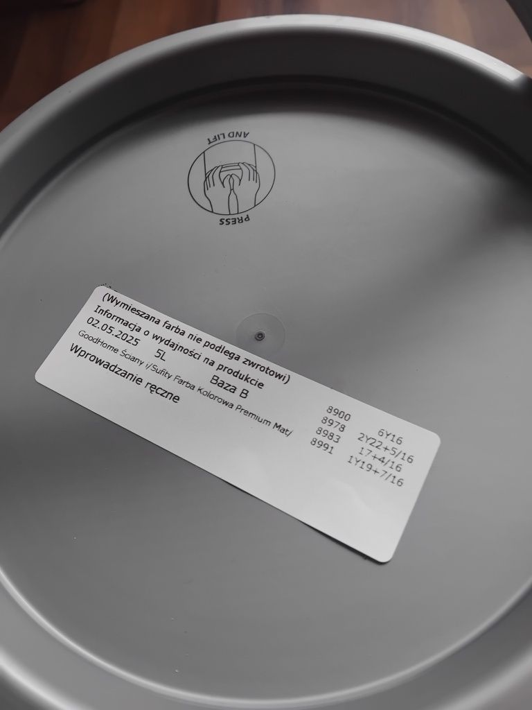 Farba atomia zielona meble modułowe castorama