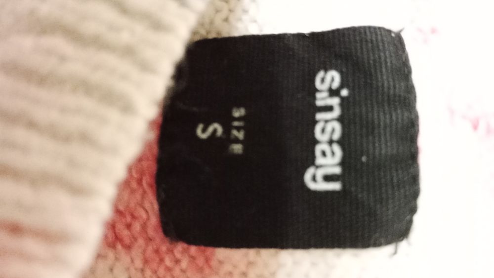 Kolorowy sweter damski rozmiar S firmy Sinsay