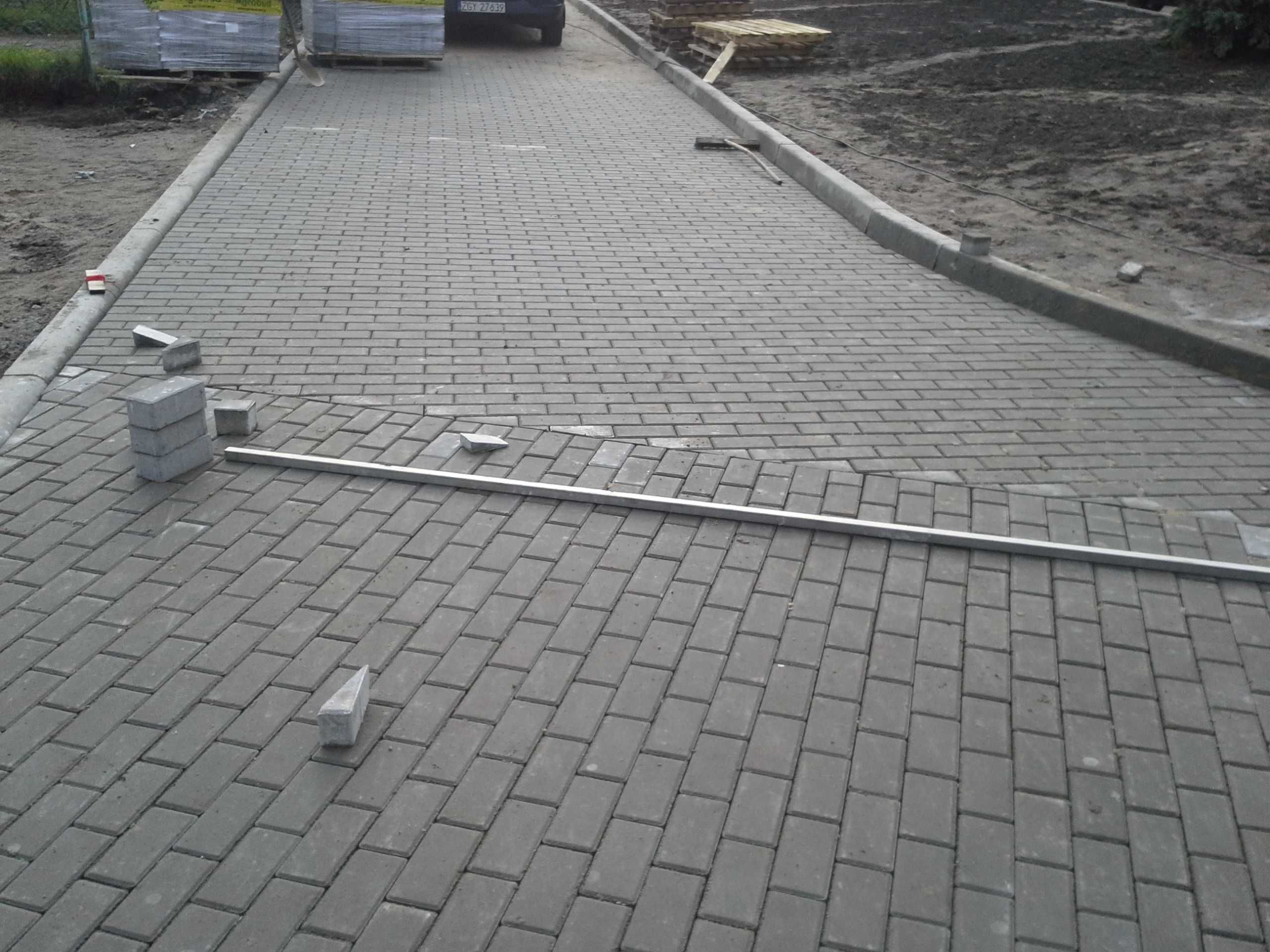Usługi budowlane, drogowe, instalacje wodno-kanalizacyjne