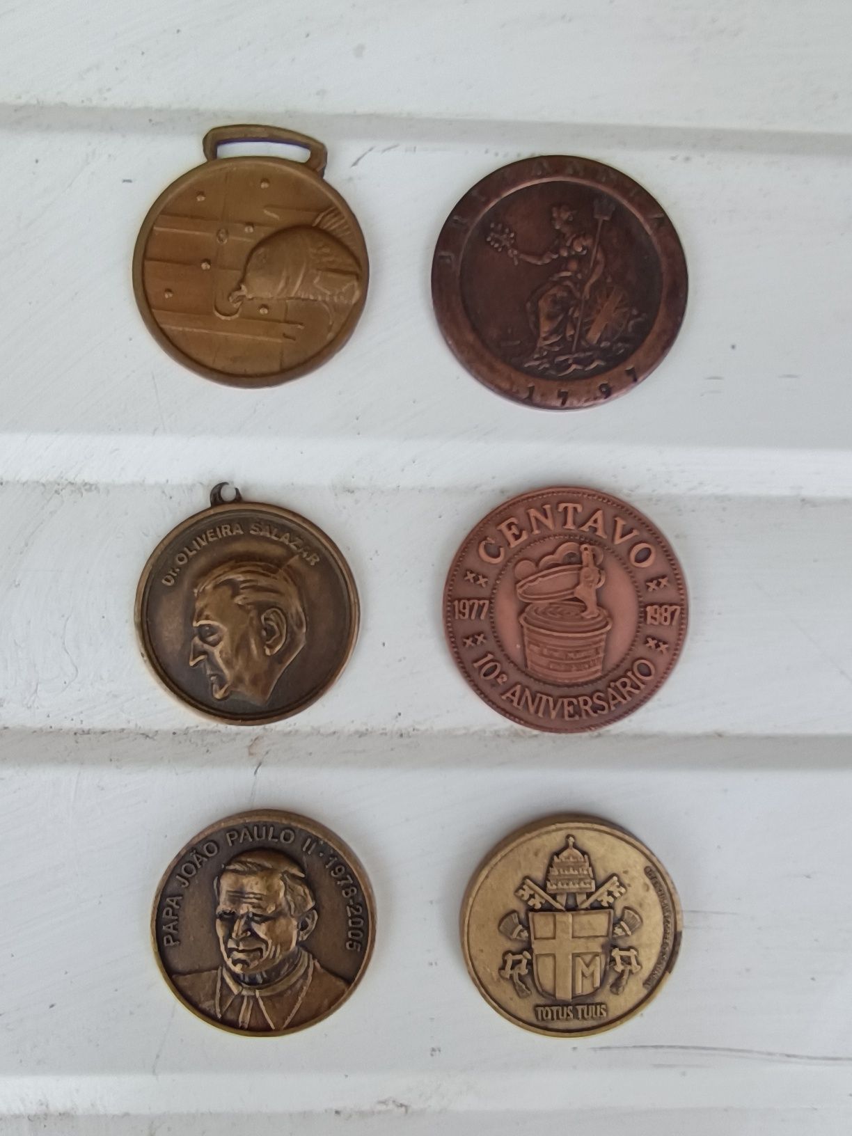 Moedas e medalhas