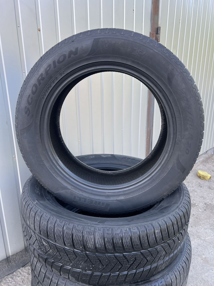 Колеса покрышки резина R 20 Pirelli 255/60 R20