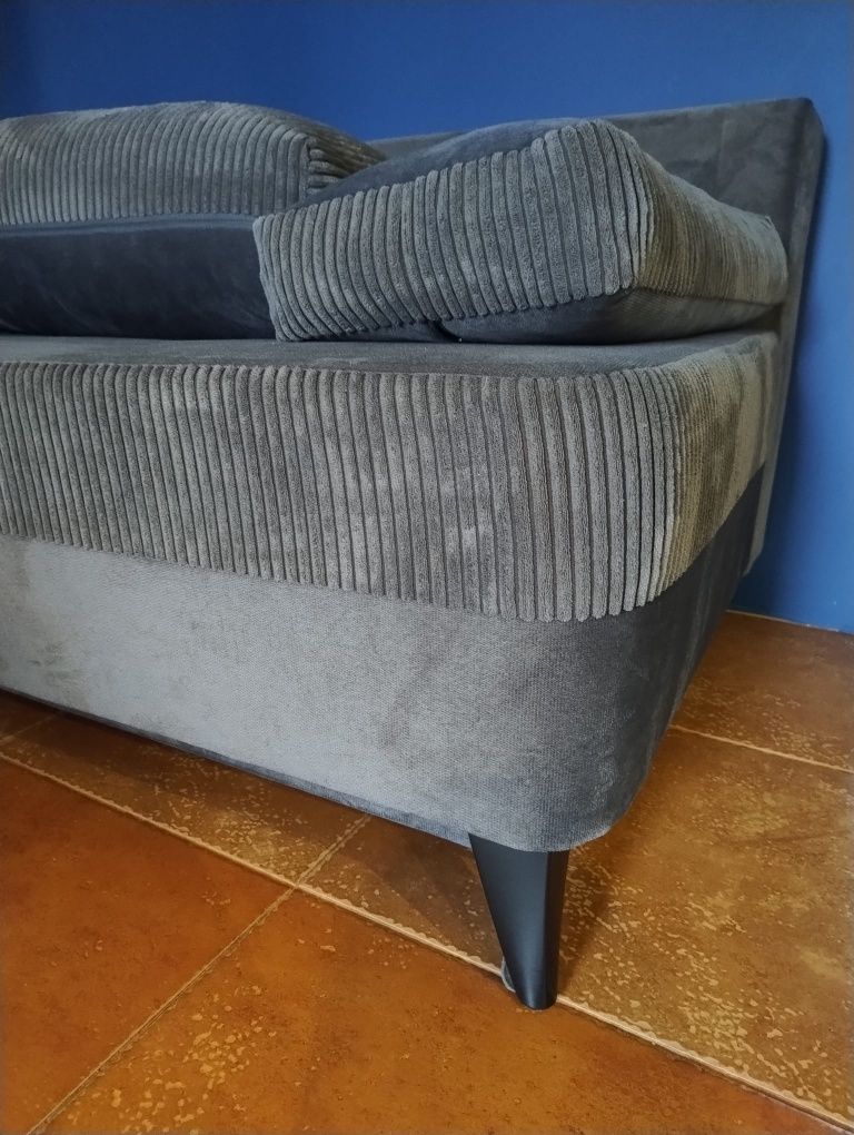 Kanapa tapczan sofa