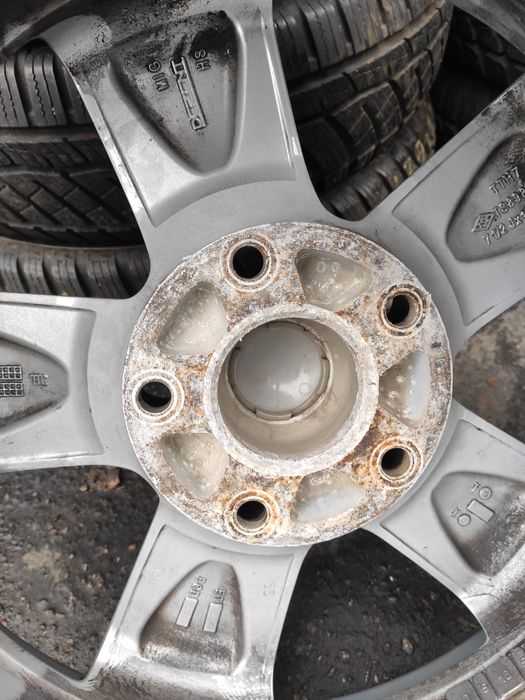 Диски 5х130 17 7.5х17 ет55.ц.о.71.6мм.VW Tuareg