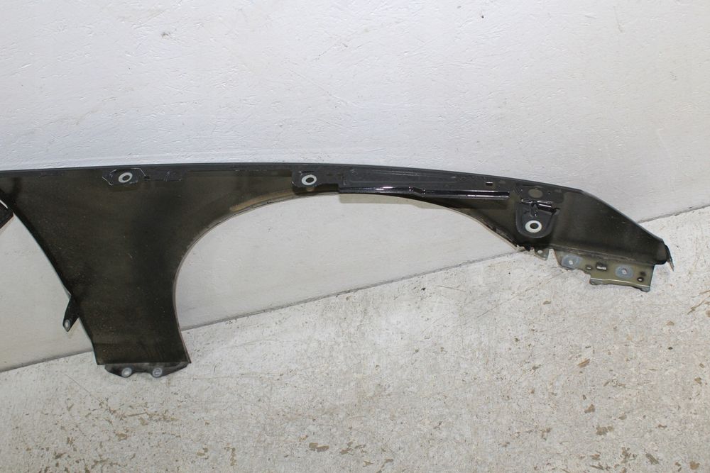 Audi A4 B9 8W0 lift błotnik lewy przód przedni