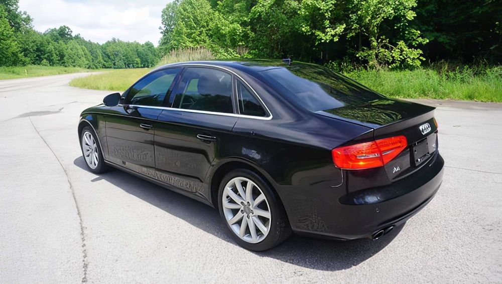 Audi A4      2013