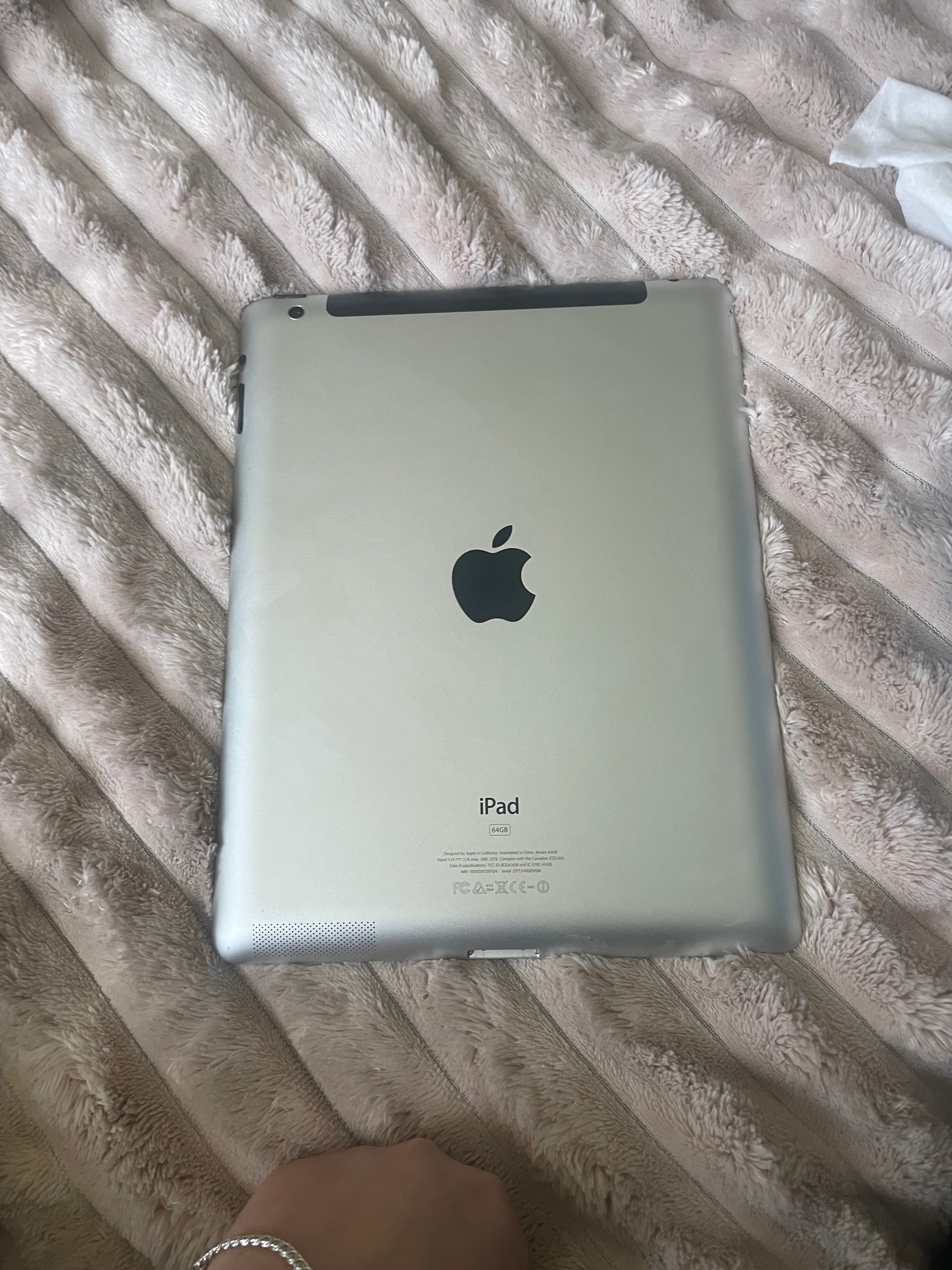 iPad 64 GN в дуже хорошому стані