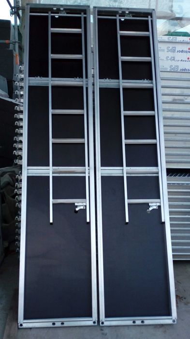 Zestaw rusztowania 12m i wysokości roboczej 6,3m sprzedaż w Szczecinie