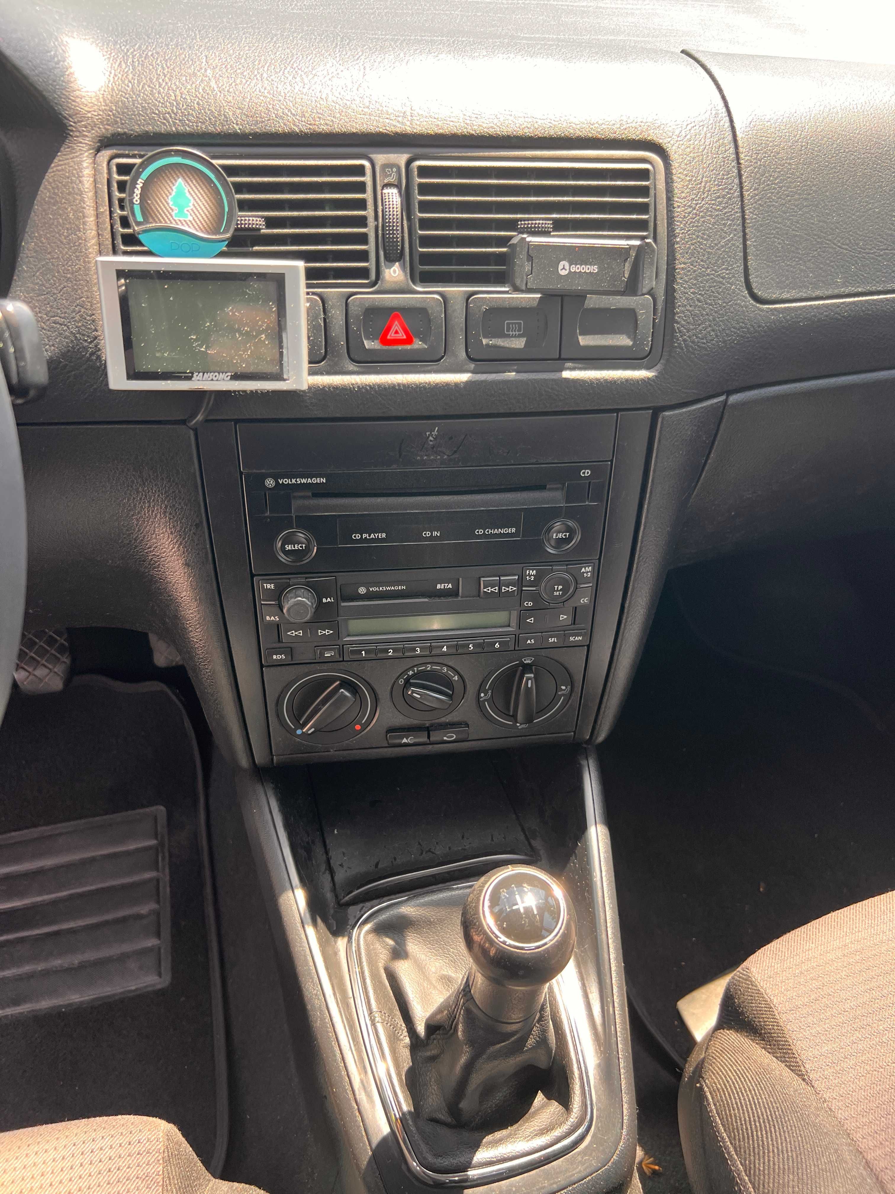 VW Golf IV Variant - 1.9TDI 100cv (2002)