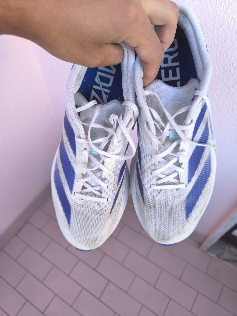 Sapatilhas de corrida adidas SL2 43 1/4