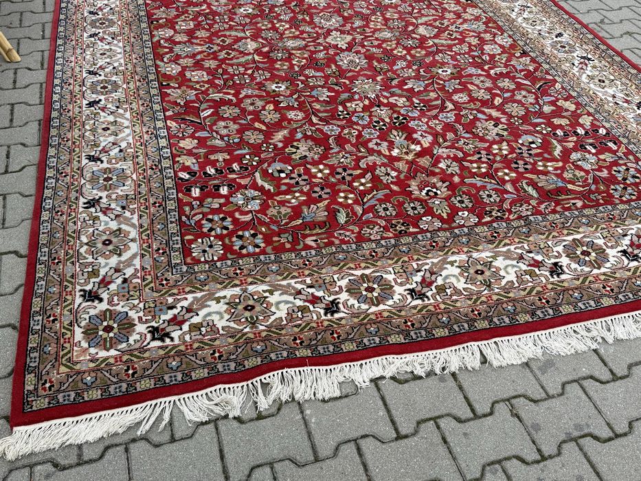 Duży dywan w klasyczny, perski wzór – czerwone tło – 352 × 250 cm