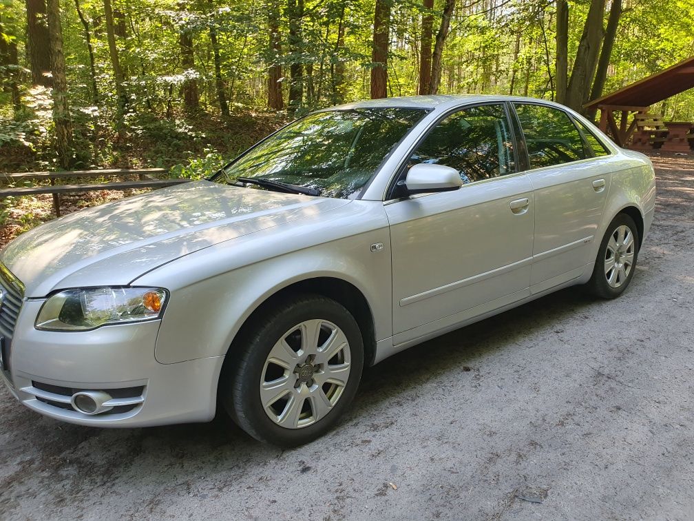 Audi A4 b7 1.6 MPI 102KM LPG