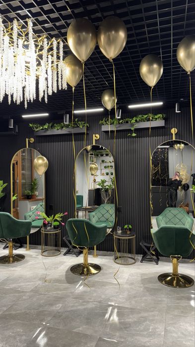 Оренда робочого місця перукаря, колориста