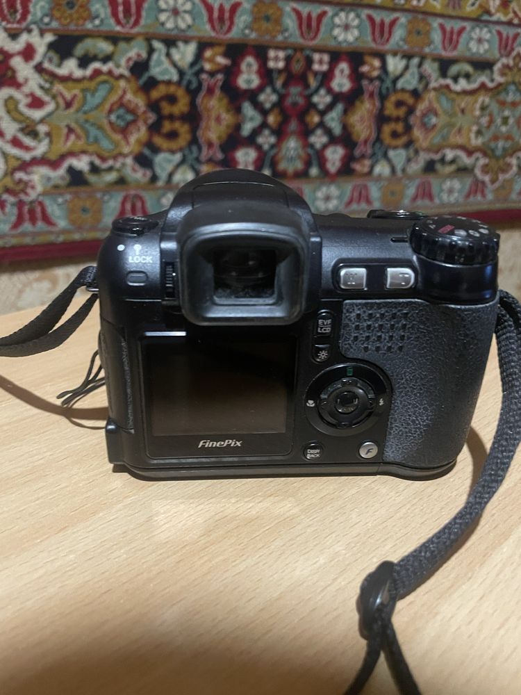 Fujifilm finepix s5600