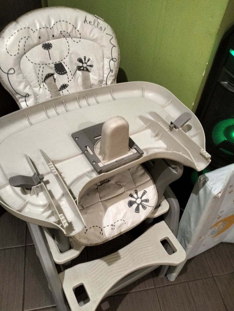 Krzesełko do karmienia hello baby mix i przewijak