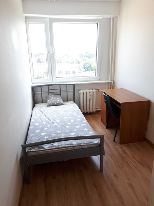 Pokój 1 - osobowy w mieszkaniu studenckim ul. Osińskiego