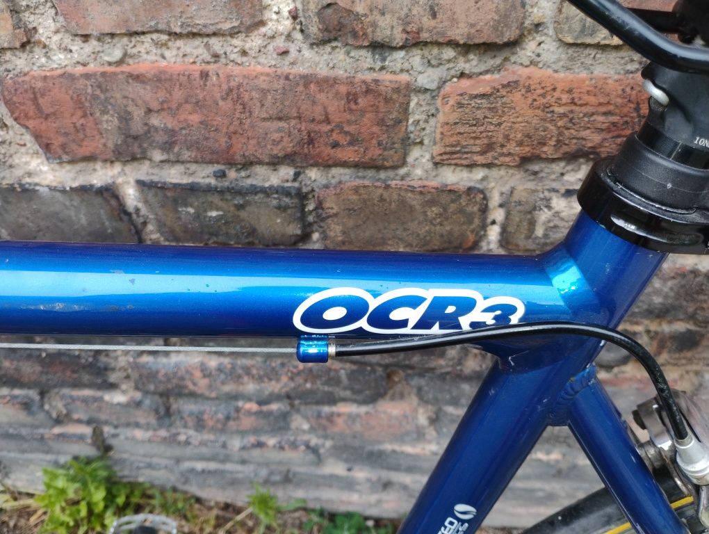 Rower szosowy Giant markowy OCR 3