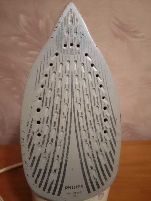 БЕЗКОШТОВНА ДОСТАВКА  Праска Philips GC4556/20