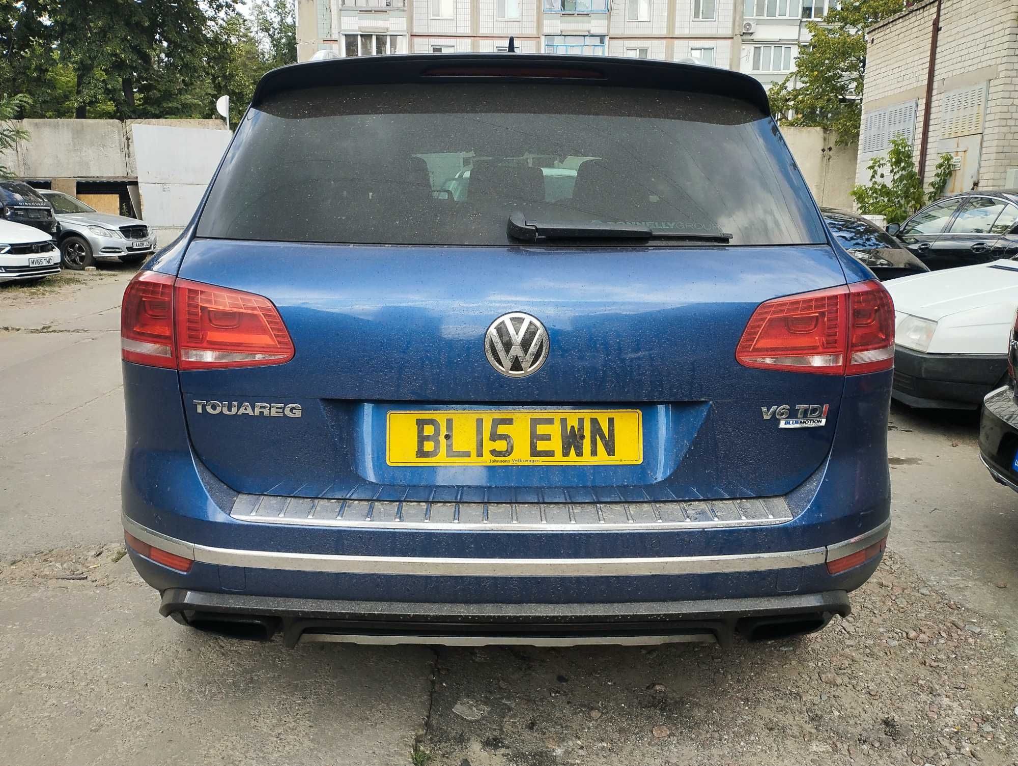 Обвес бампер VW Touareg NF FL 2010-2016 R Line молдинг оригинал тюнинг