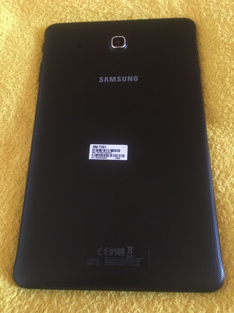 Планшет Samsung «Galaxy Tab E» SM-T561
