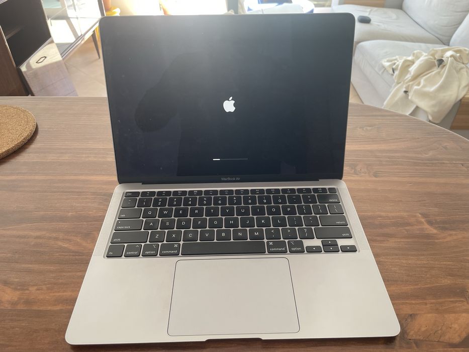 Apple Macbook Air Retina 13’’ 2020