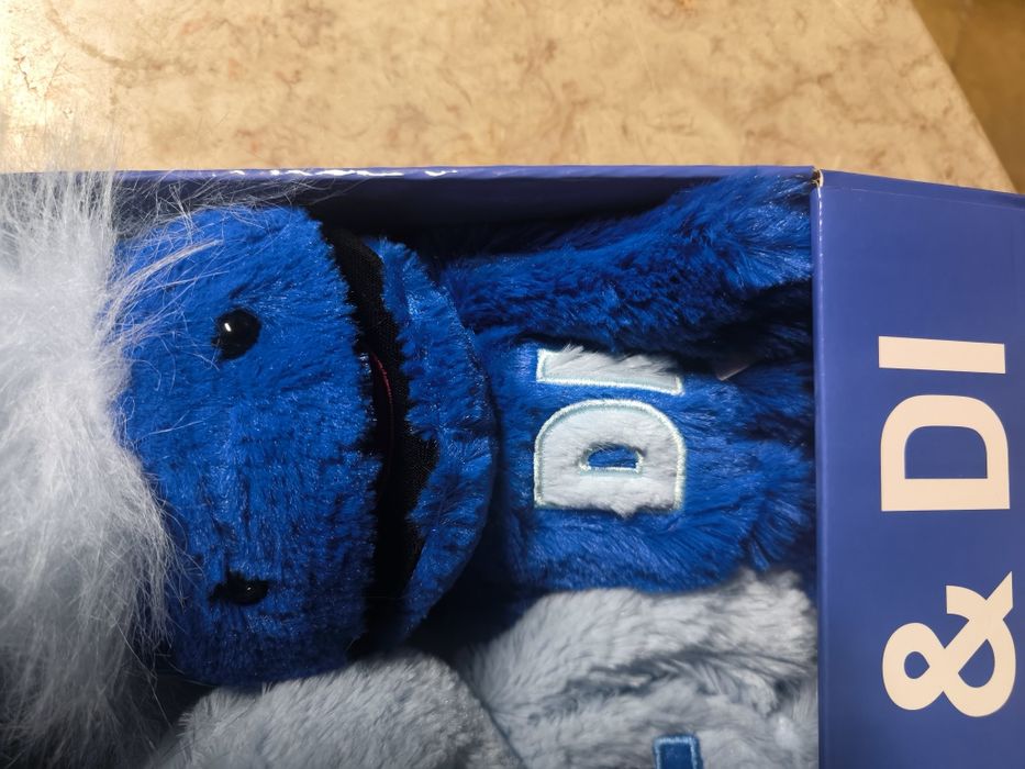 Al & Di Peluches Azuis
Conjunto de dois peluches macios, um azul e out