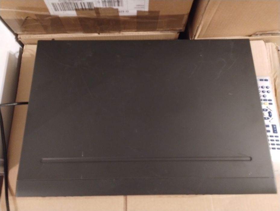 Odtwarzacz DVD/VHS Combo Schneider DVD-VR 480B