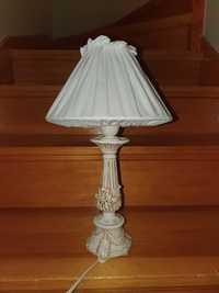 Lampa stołowa porcelanowa albo ceramiczna ecru