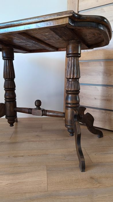 Stół drewniany stolik