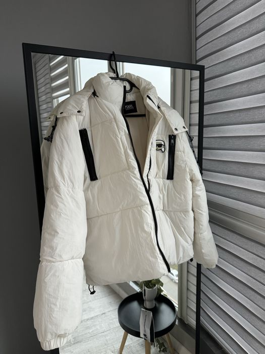 Куртка жіноча Karl Lagerfeld розмір М